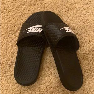 nike slides